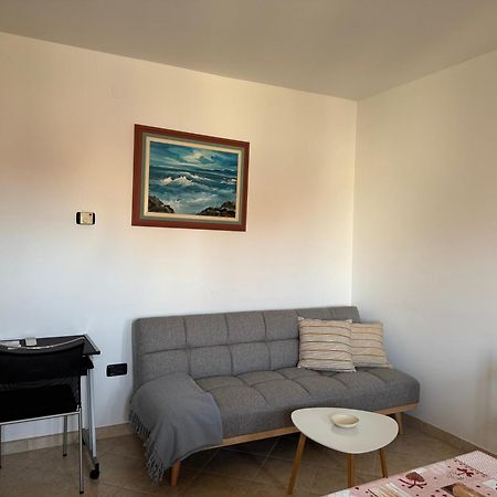 N&G Apartments 罗维尼 外观 照片