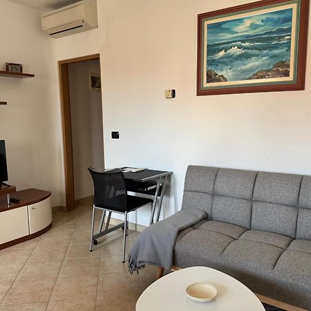 N&G Apartments 罗维尼 外观 照片