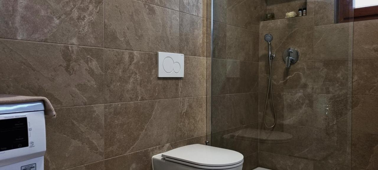 N&G Apartments 罗维尼 外观 照片